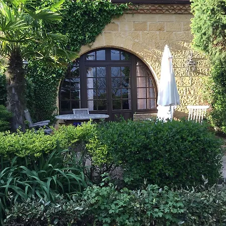 Holiday home La Closerie De Baneuil